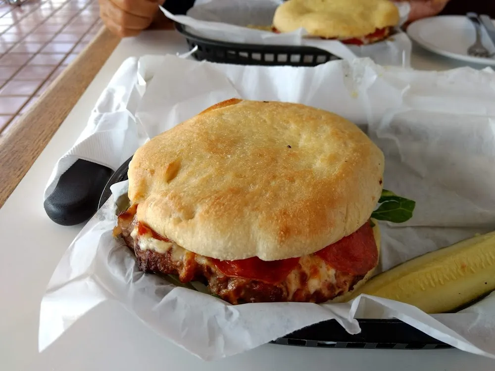 Pizza Burger 1-Patty 17 5 2-Patties 22